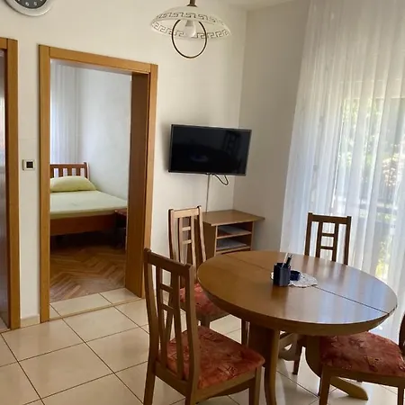 Bridic Apartment *